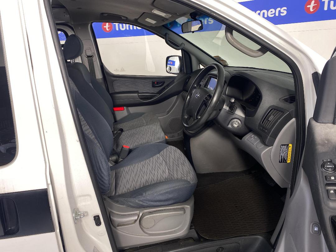 Photo '16' of Hyundai Iload Photo '16' of Hyundai Iload