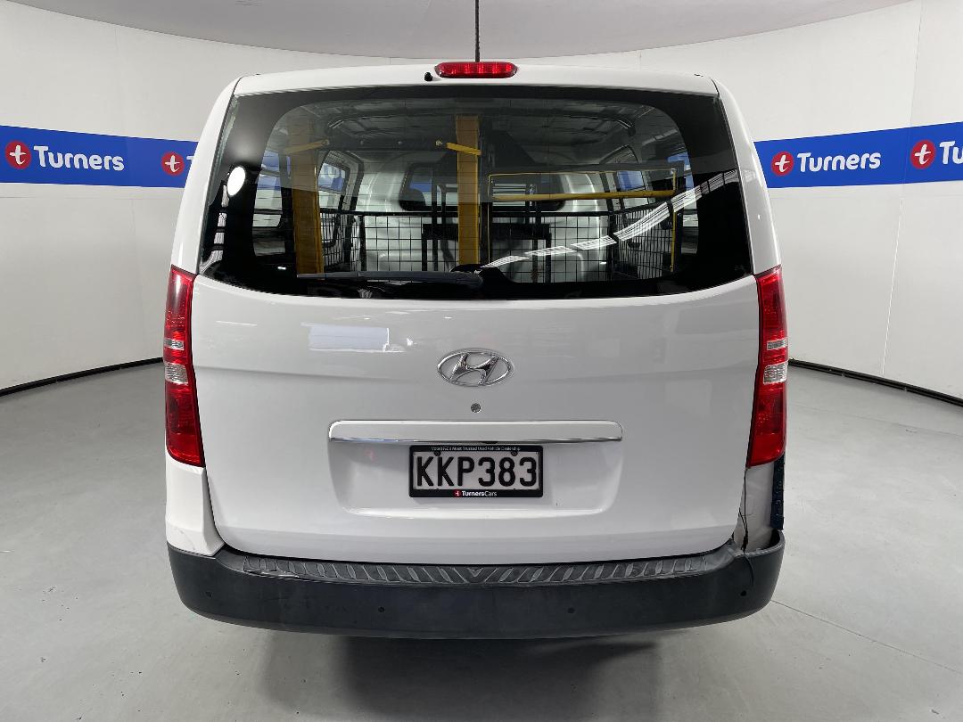 Photo '6' of Hyundai Iload Photo '6' of Hyundai Iload