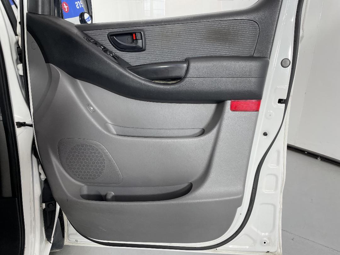 Photo '15' of Hyundai Iload Photo '15' of Hyundai Iload