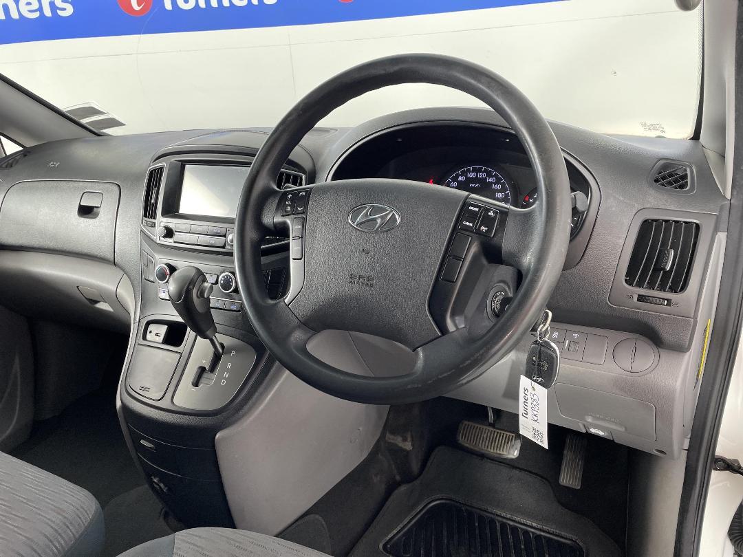 Photo '17' of Hyundai Iload Photo '17' of Hyundai Iload