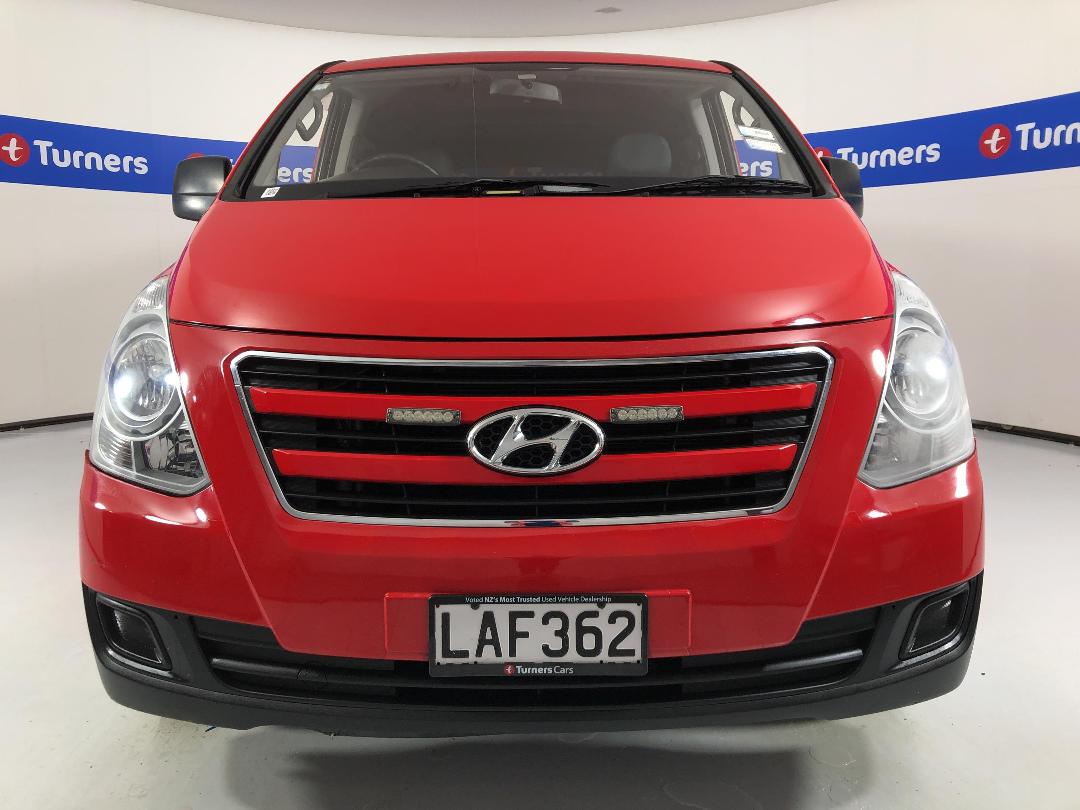 Photo '2' of Hyundai Iload Photo '2' of Hyundai Iload