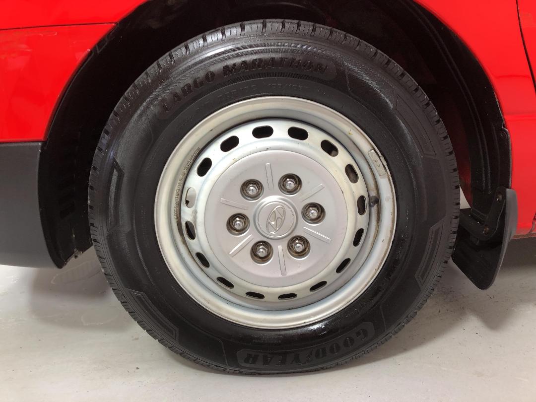 Photo '10' of Hyundai Iload Photo '10' of Hyundai Iload