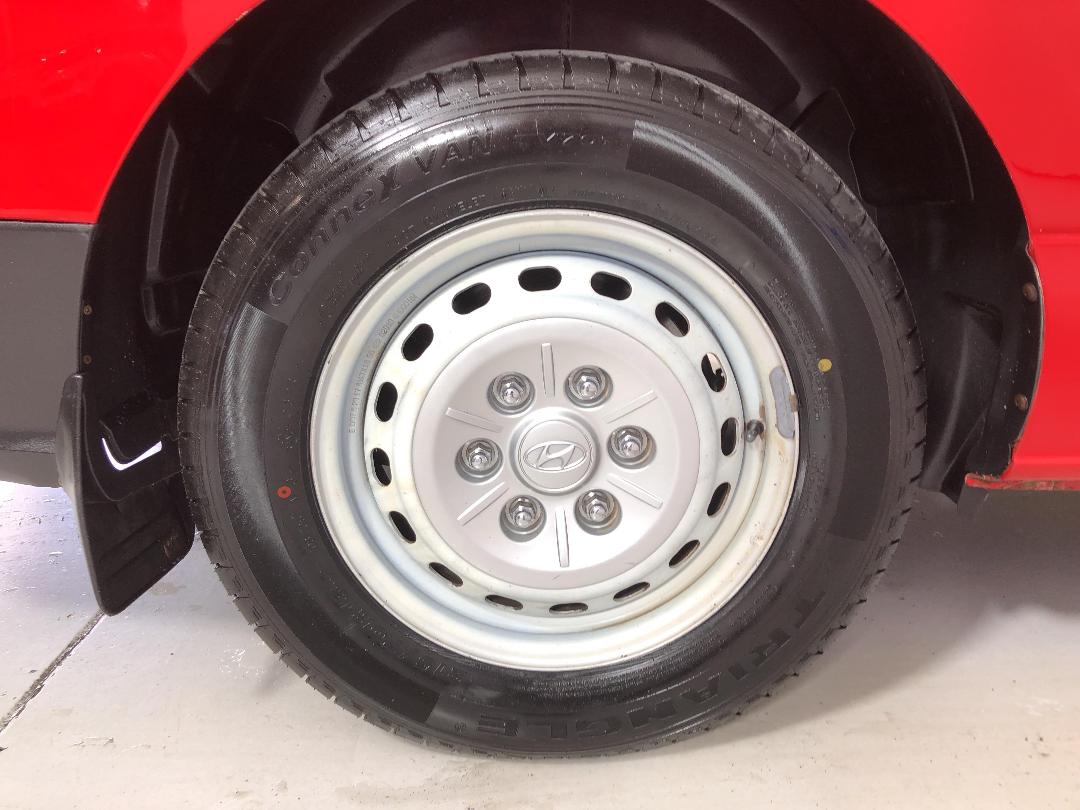 Photo '12' of Hyundai Iload Photo '12' of Hyundai Iload