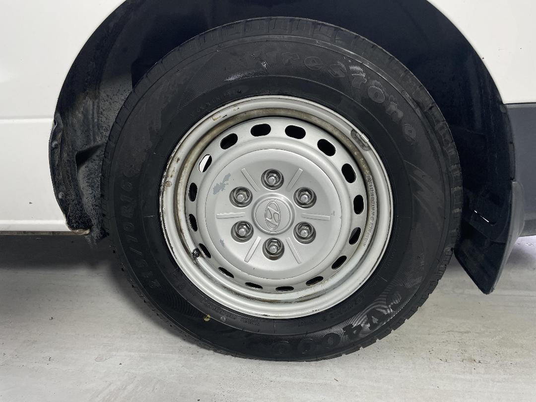 Photo '11' of Hyundai Iload Photo '11' of Hyundai Iload