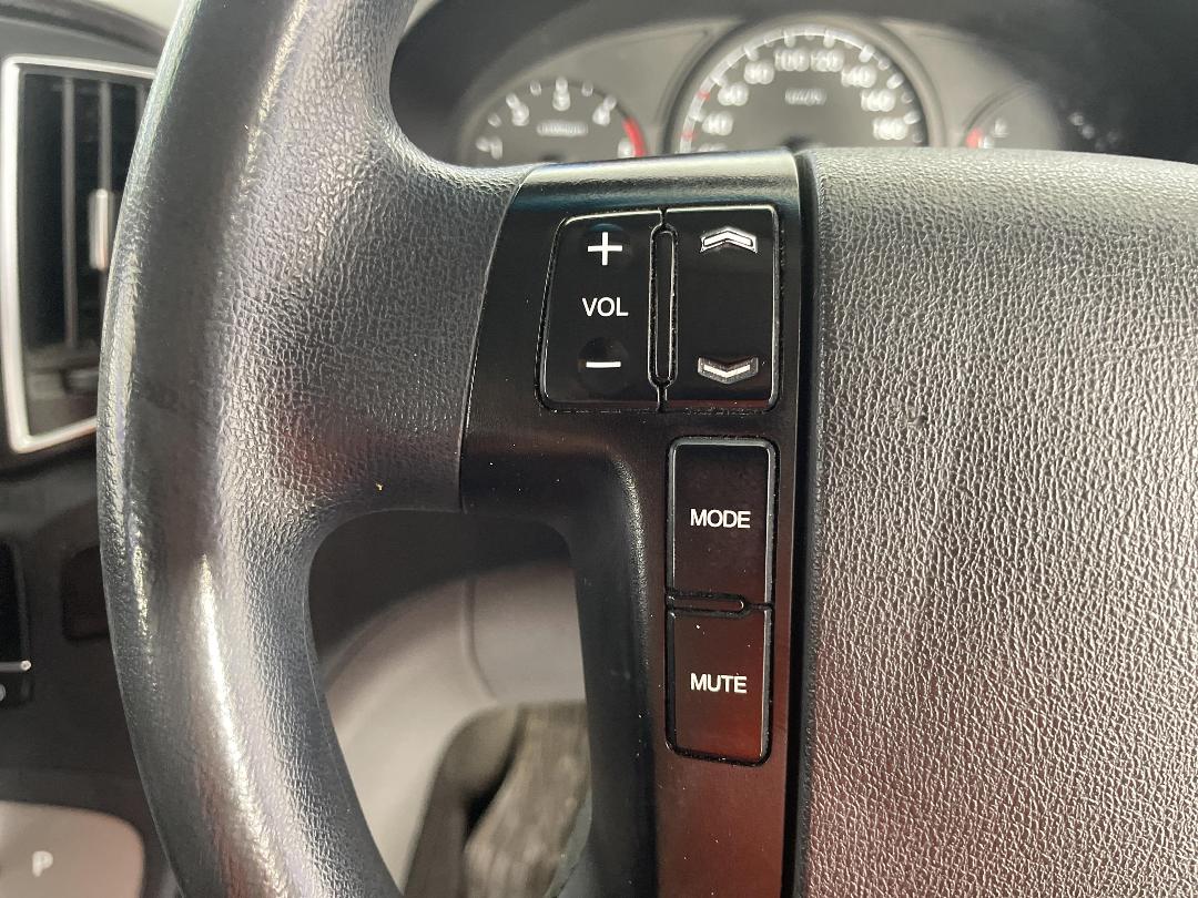 Photo '23' of Hyundai Iload Photo '23' of Hyundai Iload