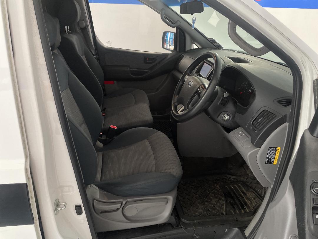 Photo '16' of Hyundai Iload