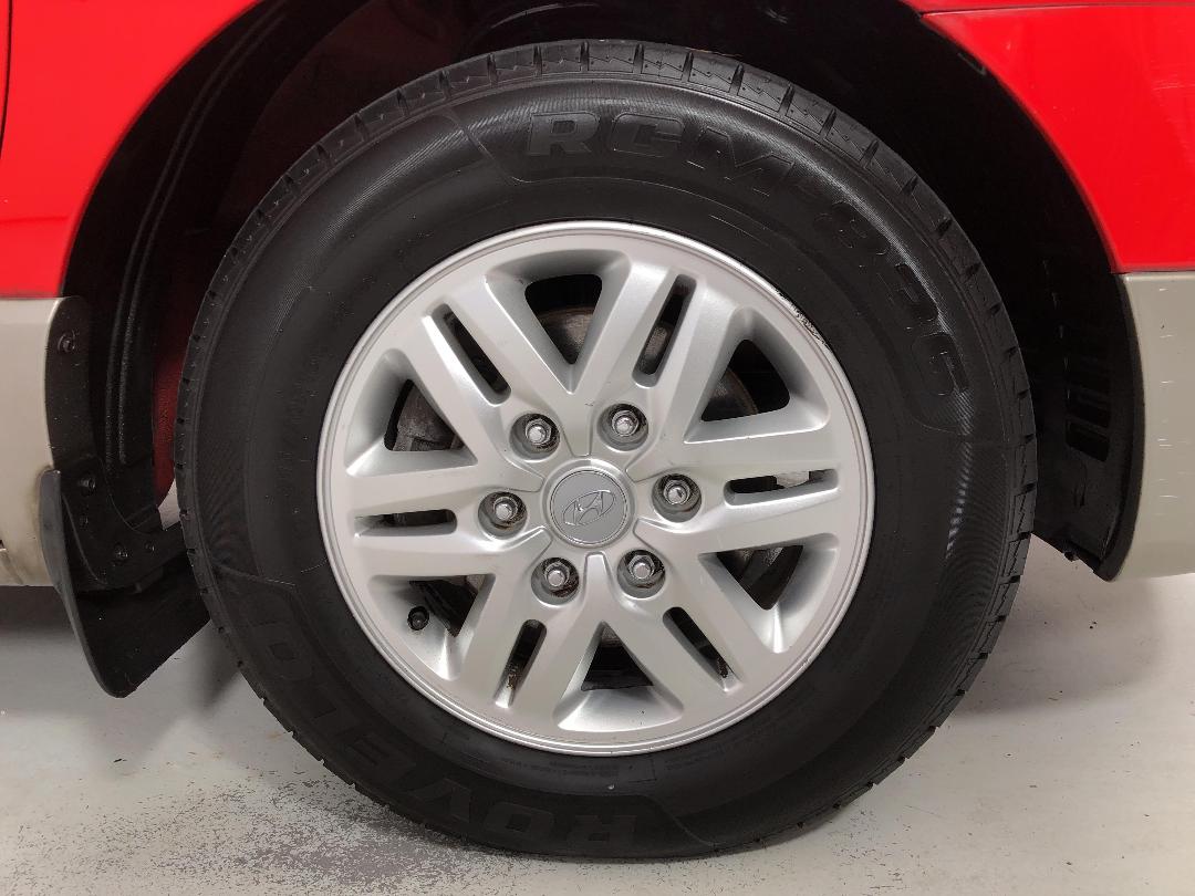 Photo '9' of Hyundai Imax Photo '9' of Hyundai Imax