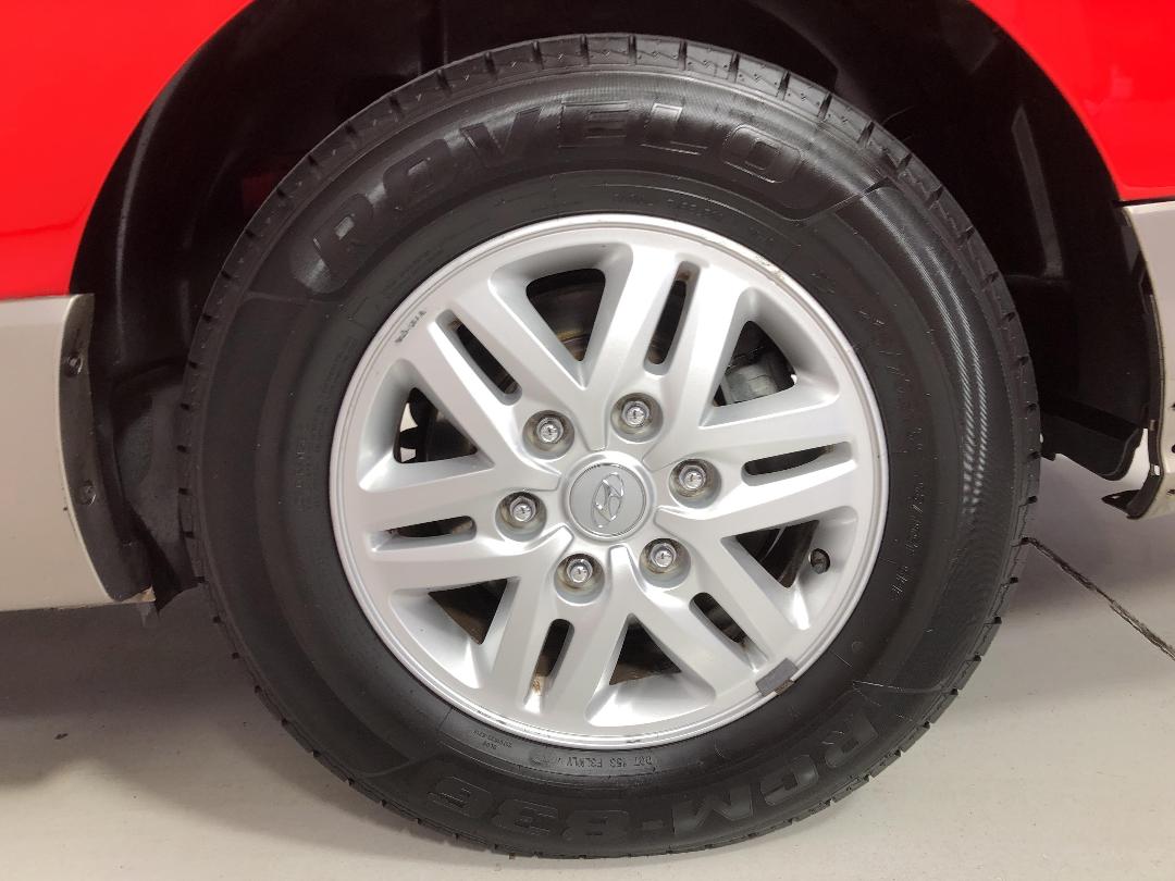 Photo '11' of Hyundai Imax Photo '11' of Hyundai Imax