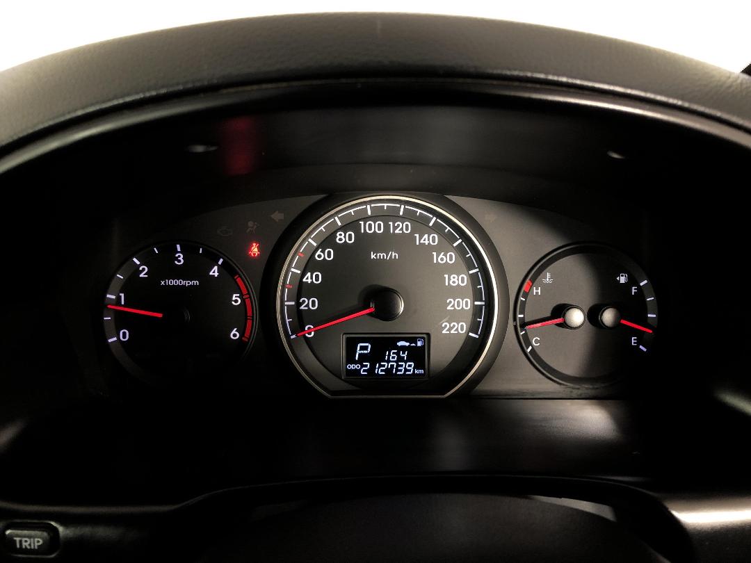 Photo '21' of Hyundai Imax Photo '21' of Hyundai Imax