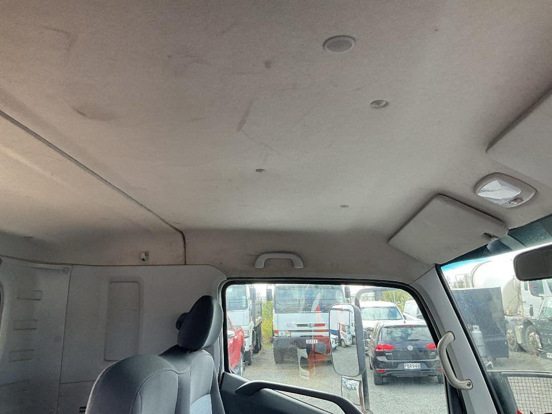 Photo '18' of Hyundai Mighty EX8 Gas Bottle Truck