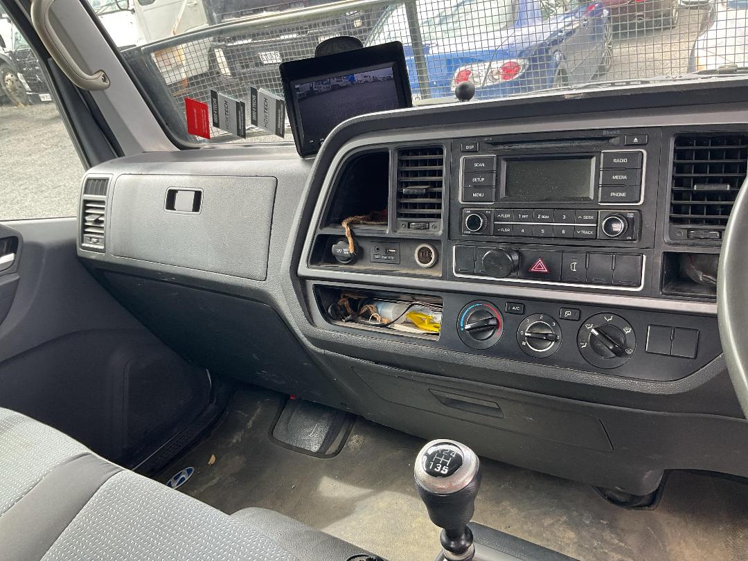 Photo '17' of Hyundai Mighty EX8 Gas Bottle Truck