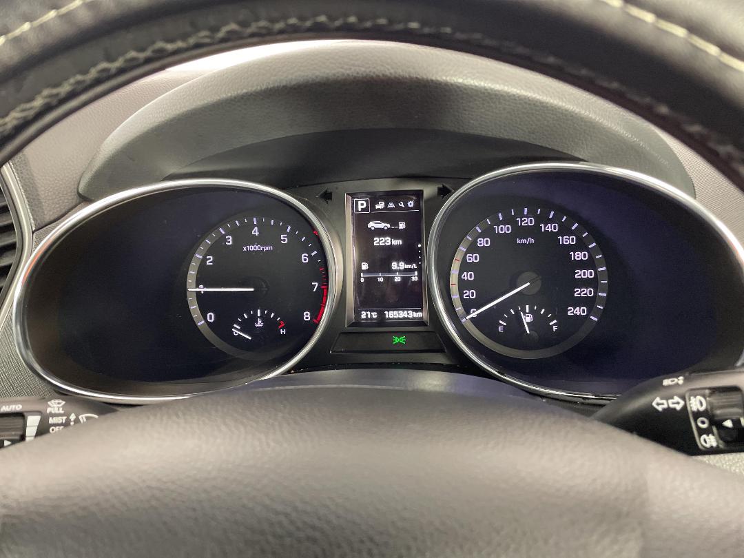 Photo '21' of Hyundai Santa FE