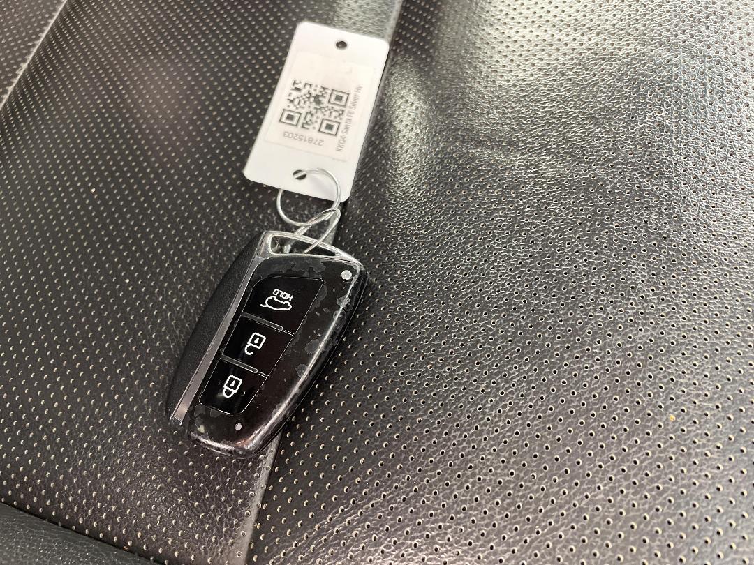 Photo '22' of Hyundai Santa FE