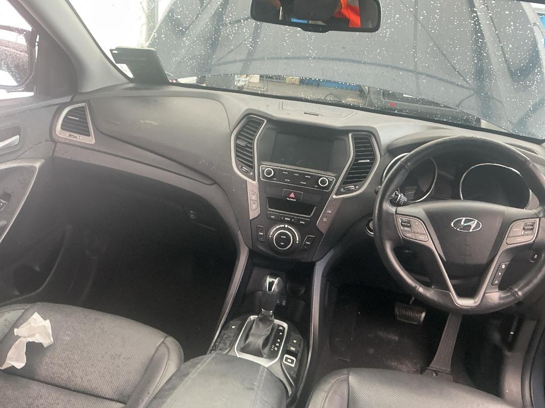 Photo '18' of Hyundai Santa FE DM