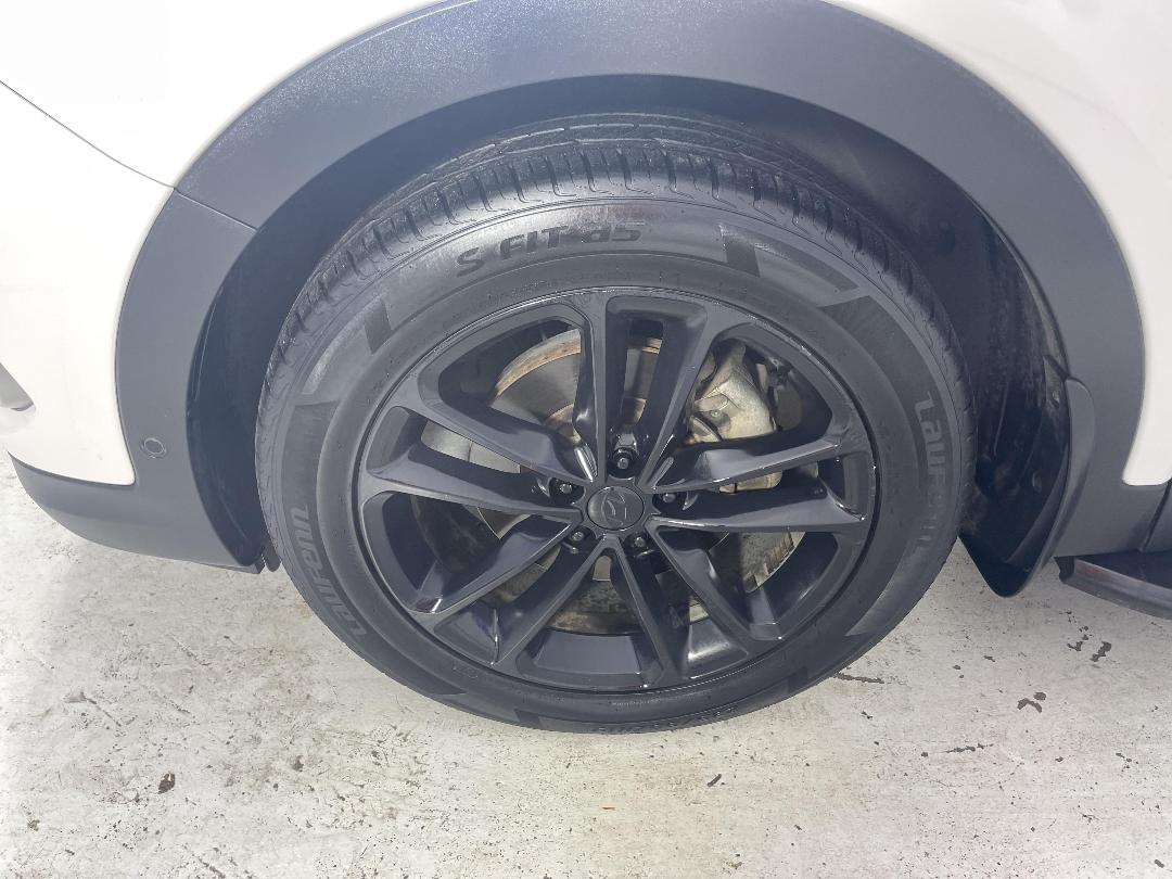 Photo '10' of Hyundai Santa FE