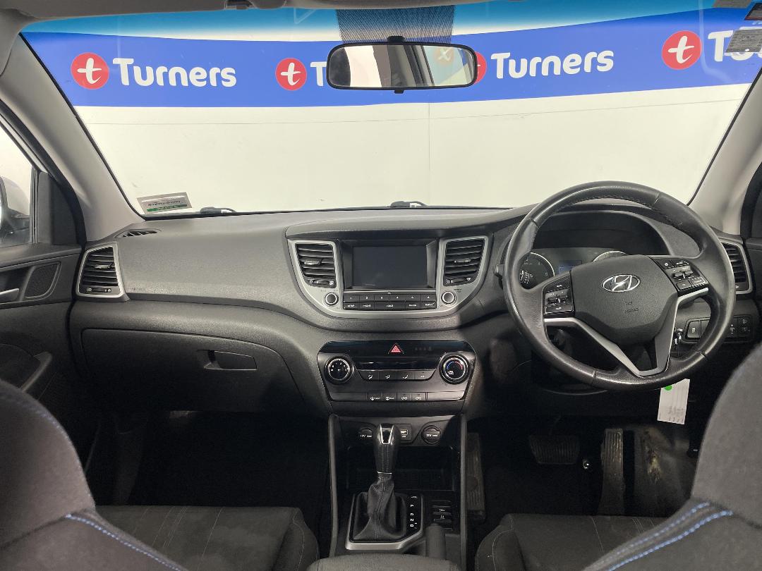 Photo '17' of Hyundai Tucson