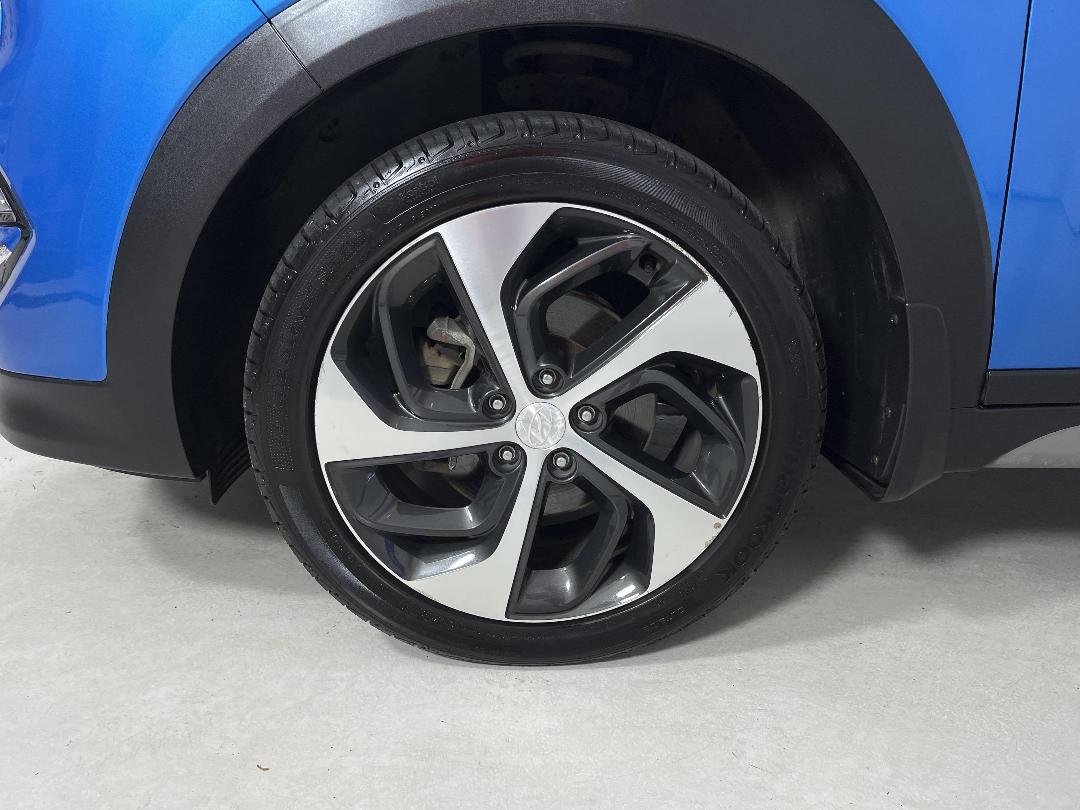 Photo '10' of Hyundai Tucson Photo '10' of Hyundai Tucson