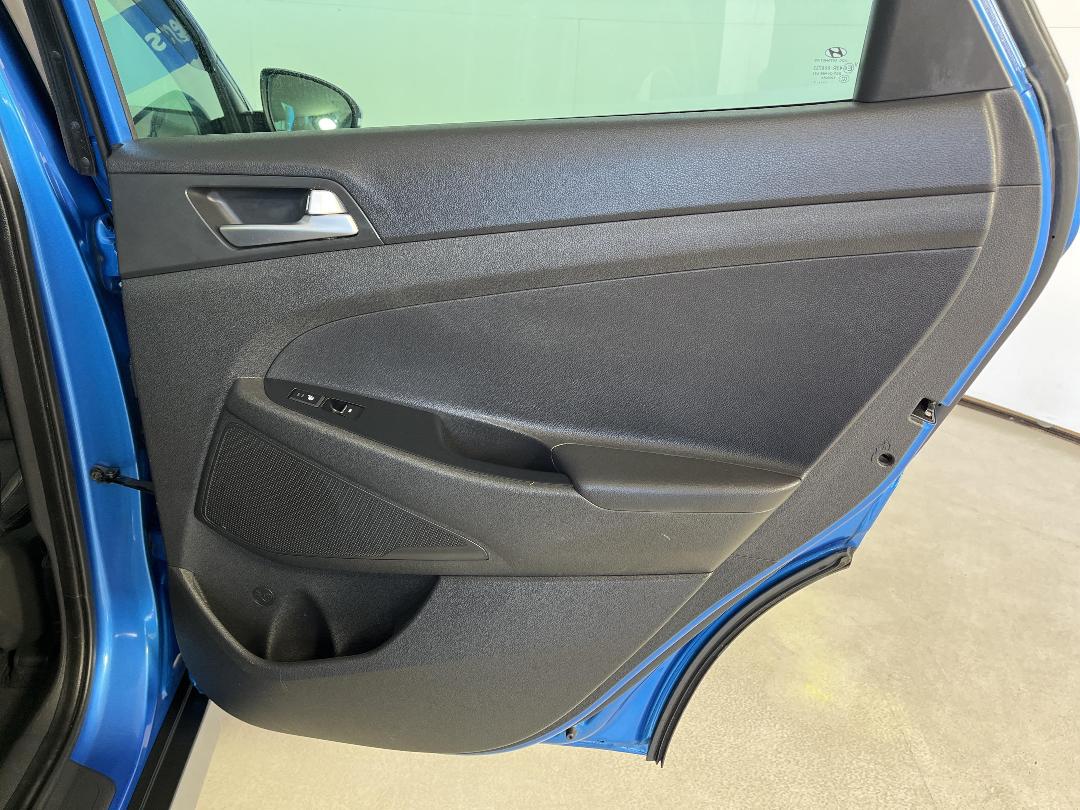 Photo '19' of Hyundai Tucson Photo '19' of Hyundai Tucson