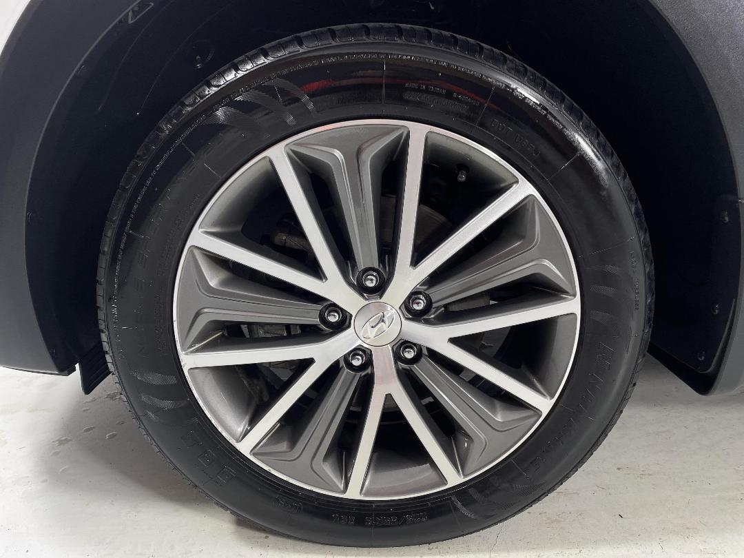 Photo '10' of Hyundai Tucson