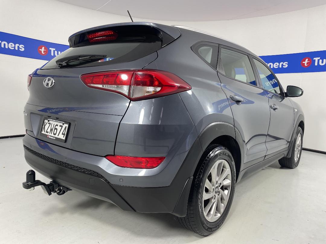 Photo '7' of Hyundai Tucson Photo '7' of Hyundai Tucson