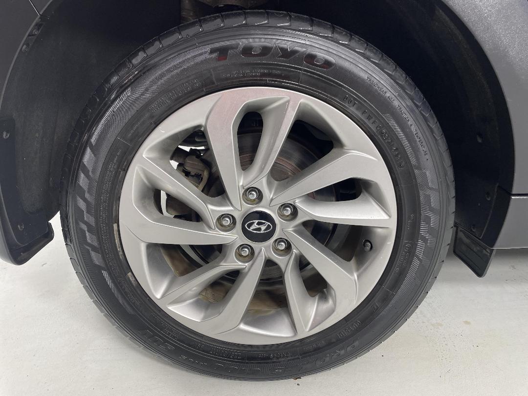 Photo '12' of Hyundai Tucson Photo '12' of Hyundai Tucson