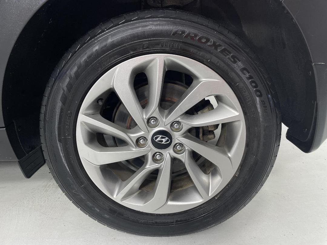 Photo '11' of Hyundai Tucson Photo '11' of Hyundai Tucson