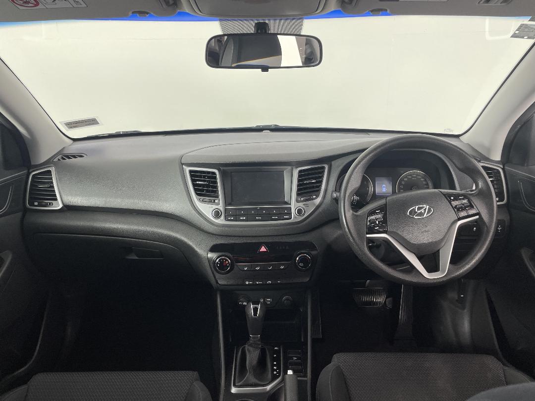 Photo '17' of Hyundai Tucson Photo '17' of Hyundai Tucson