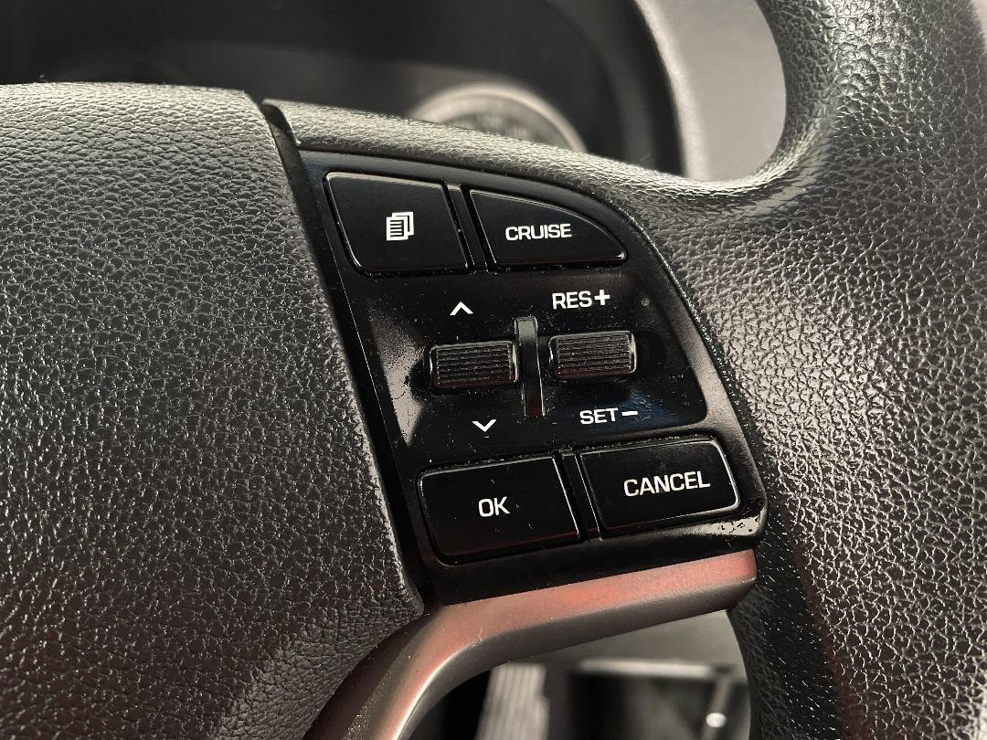 Photo '24' of Hyundai Tucson Photo '24' of Hyundai Tucson