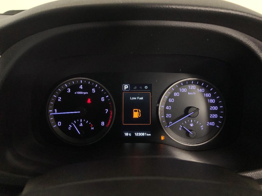 Photo '21' of Hyundai Tucson