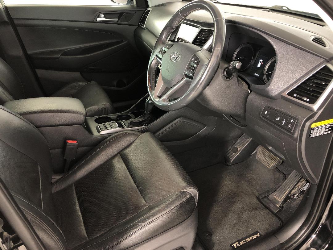 Photo '16' of Hyundai Tucson