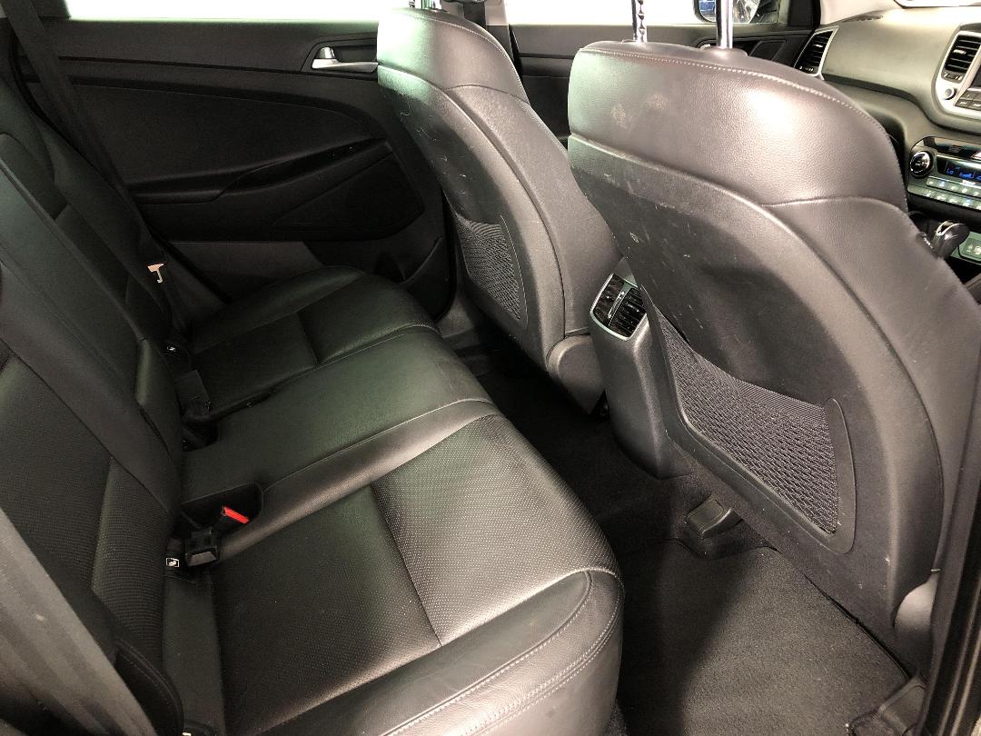 Photo '20' of Hyundai Tucson