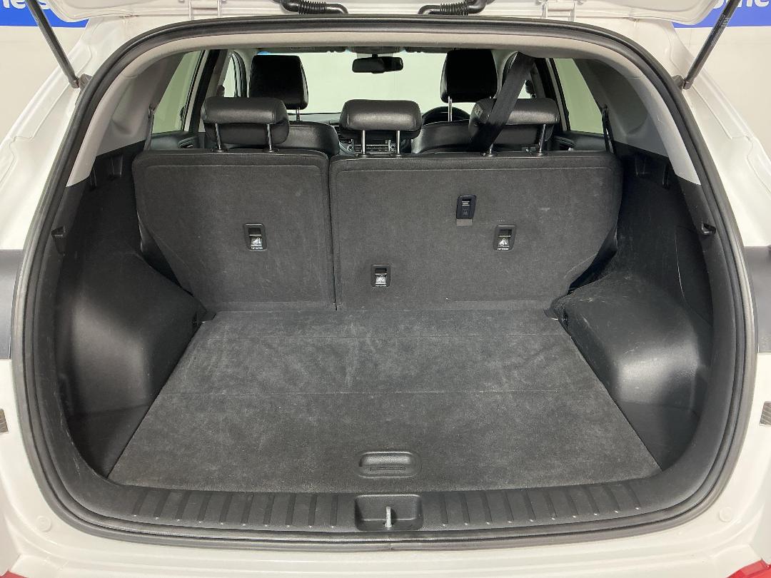 Photo '14' of Hyundai Tucson