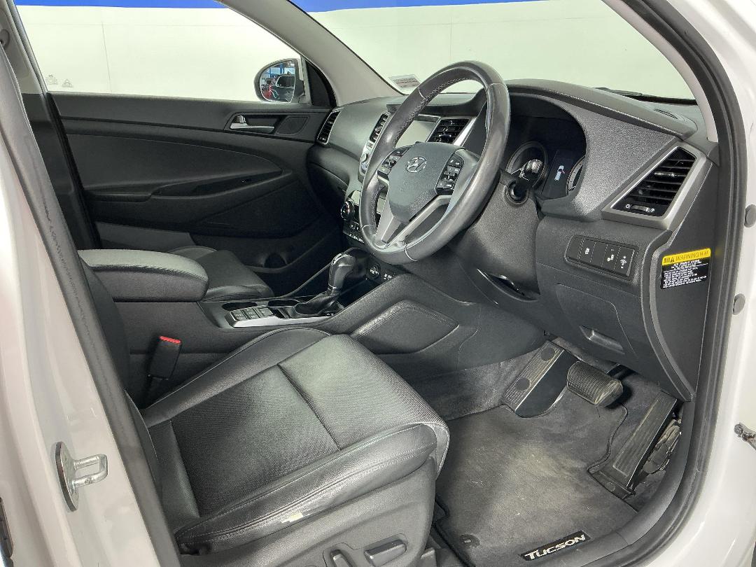 Photo '16' of Hyundai Tucson