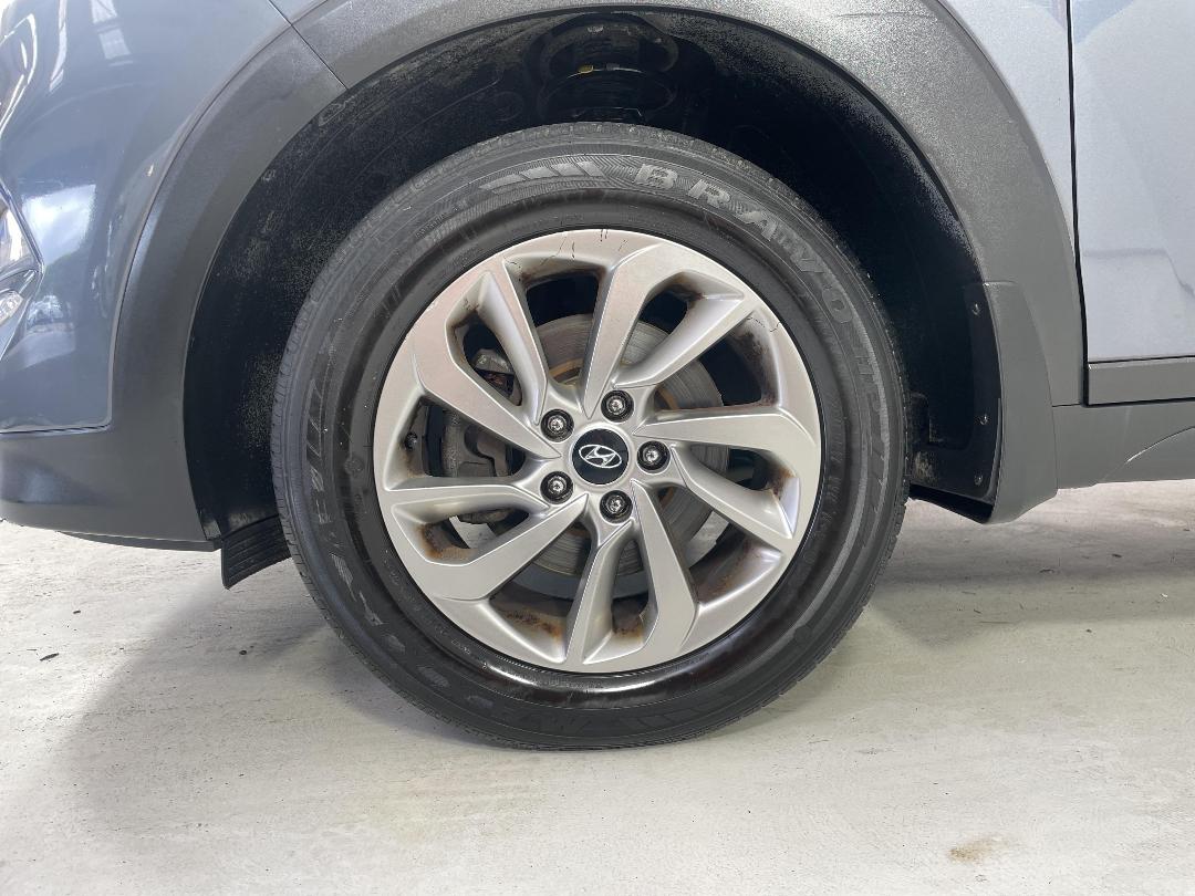 Photo '10' of Hyundai Tucson