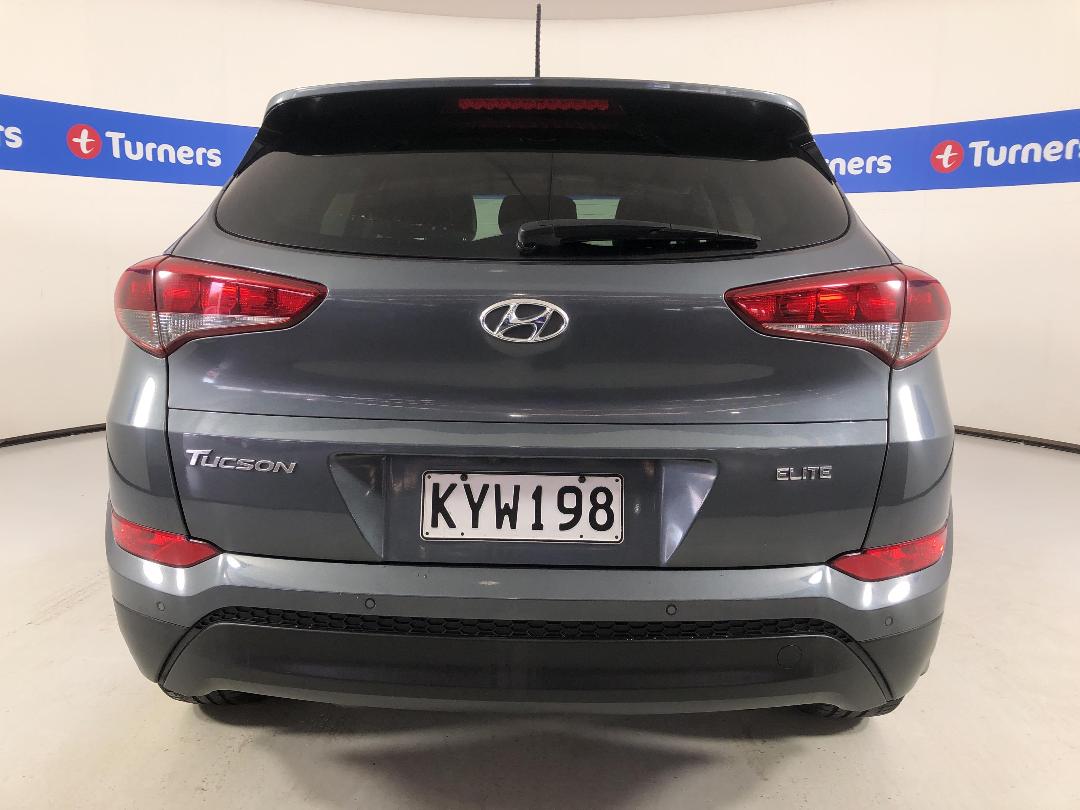 Photo '6' of Hyundai Tucson