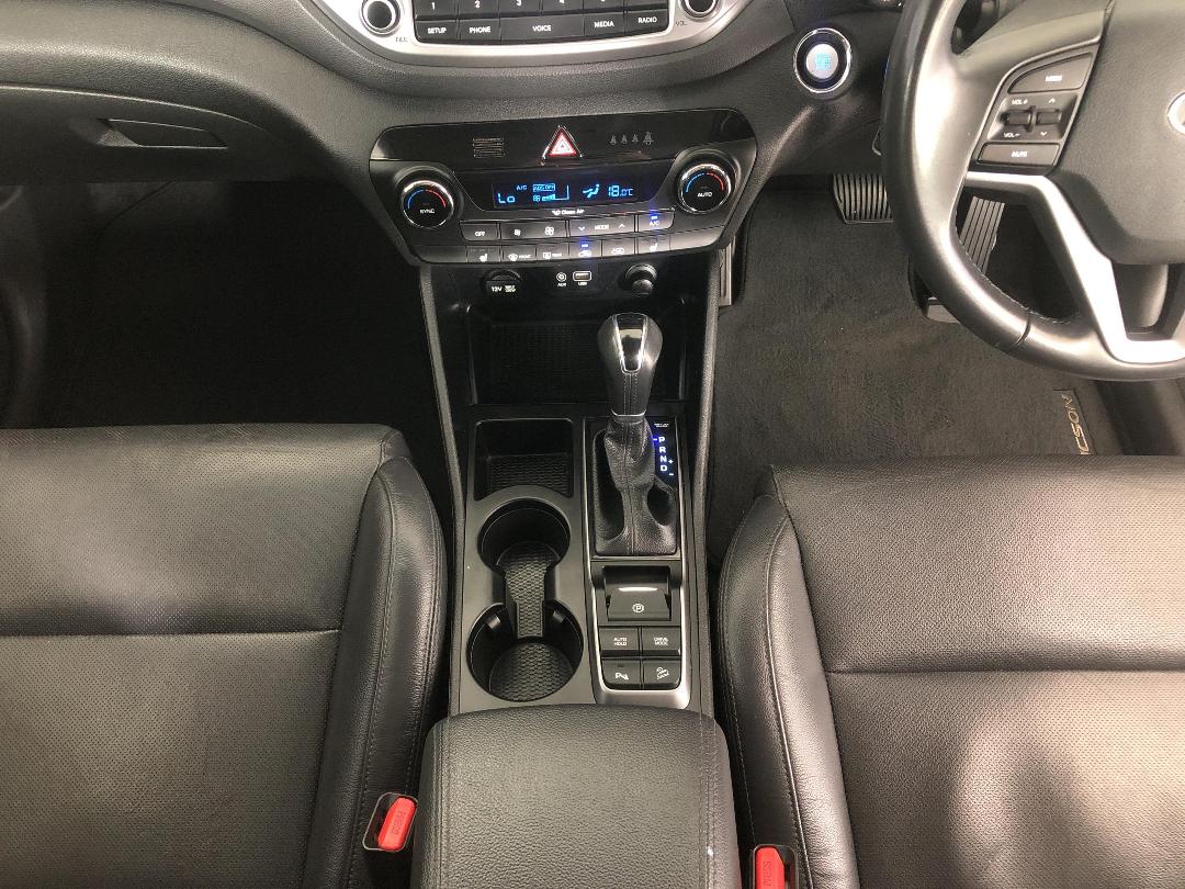 Photo '18' of Hyundai Tucson