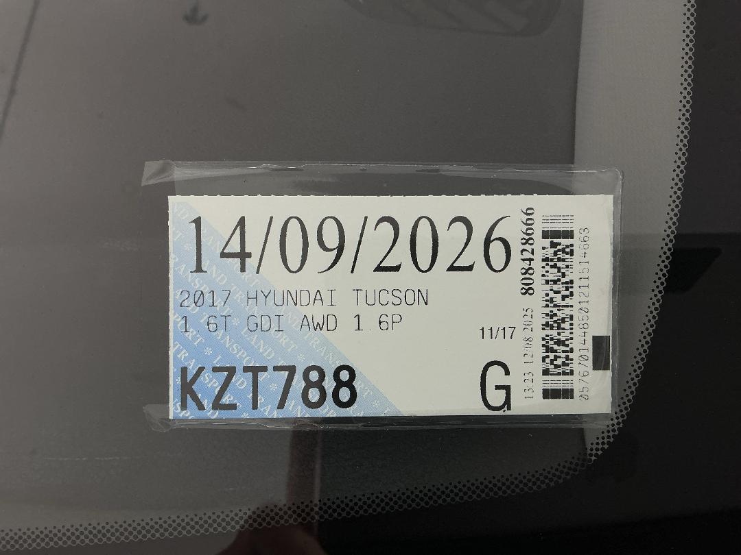 Photo '28' of Hyundai Tucson