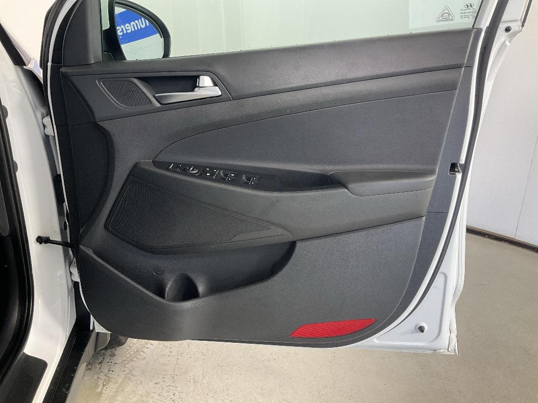 Photo '15' of Hyundai Tucson