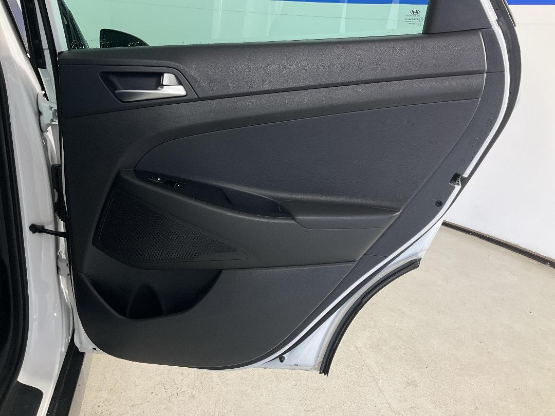 Photo '19' of Hyundai Tucson