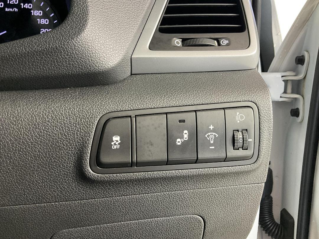 Photo '29' of Hyundai Tucson