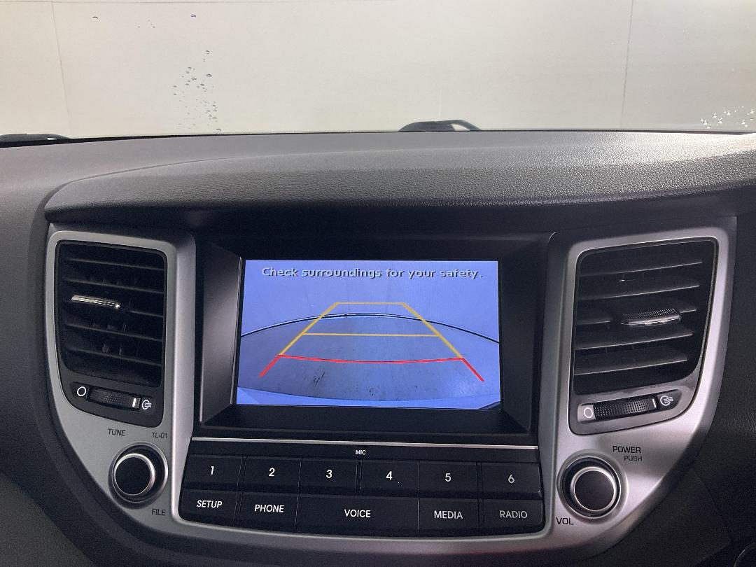 Photo '34' of Hyundai Tucson