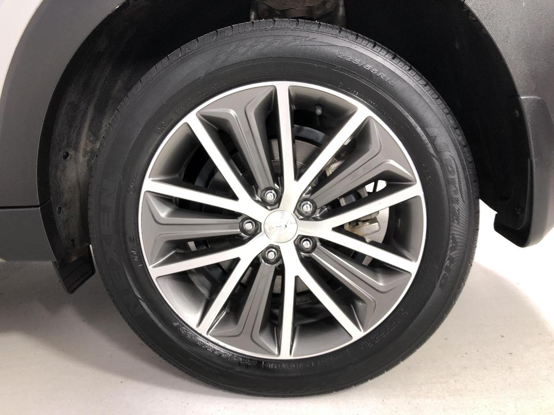 Photo '11' of Hyundai Tucson Photo '11' of Hyundai Tucson