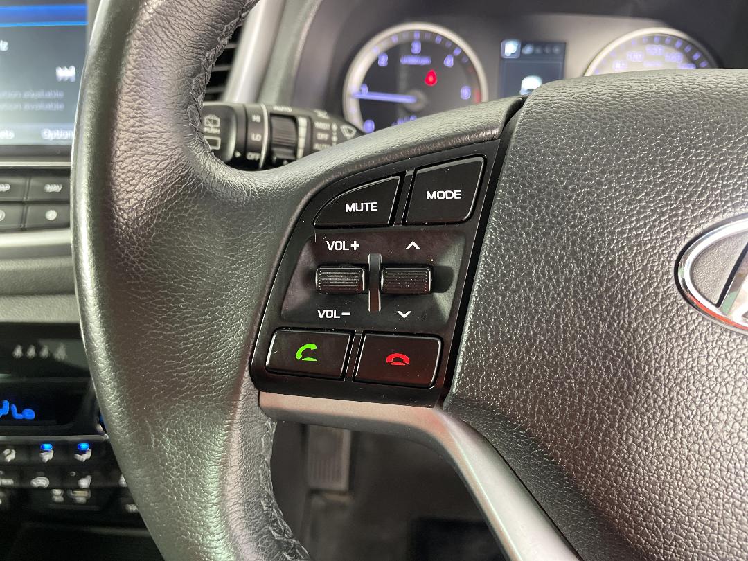 Photo '23' of Hyundai Tucson