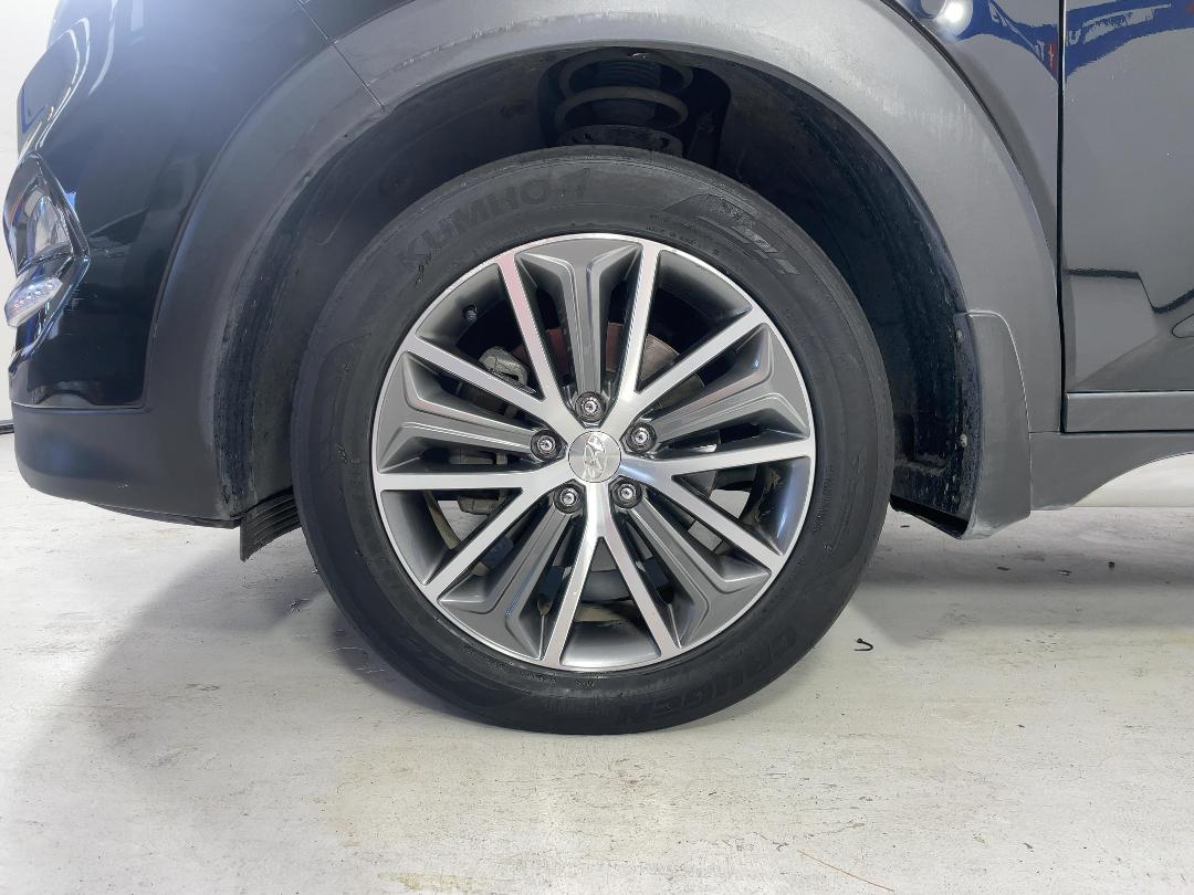 Photo '10' of Hyundai Tucson