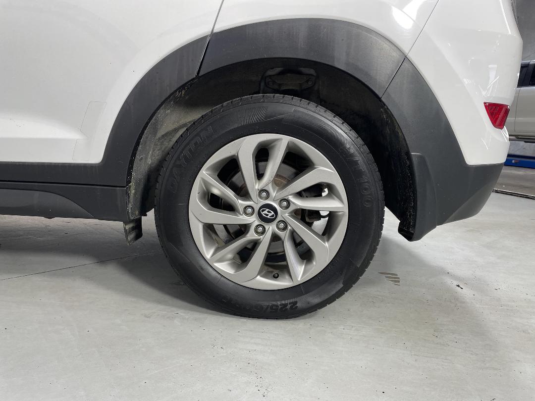 Photo '11' of Hyundai Tucson