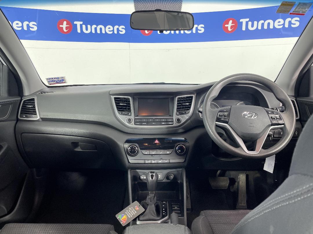 Photo '17' of Hyundai Tucson