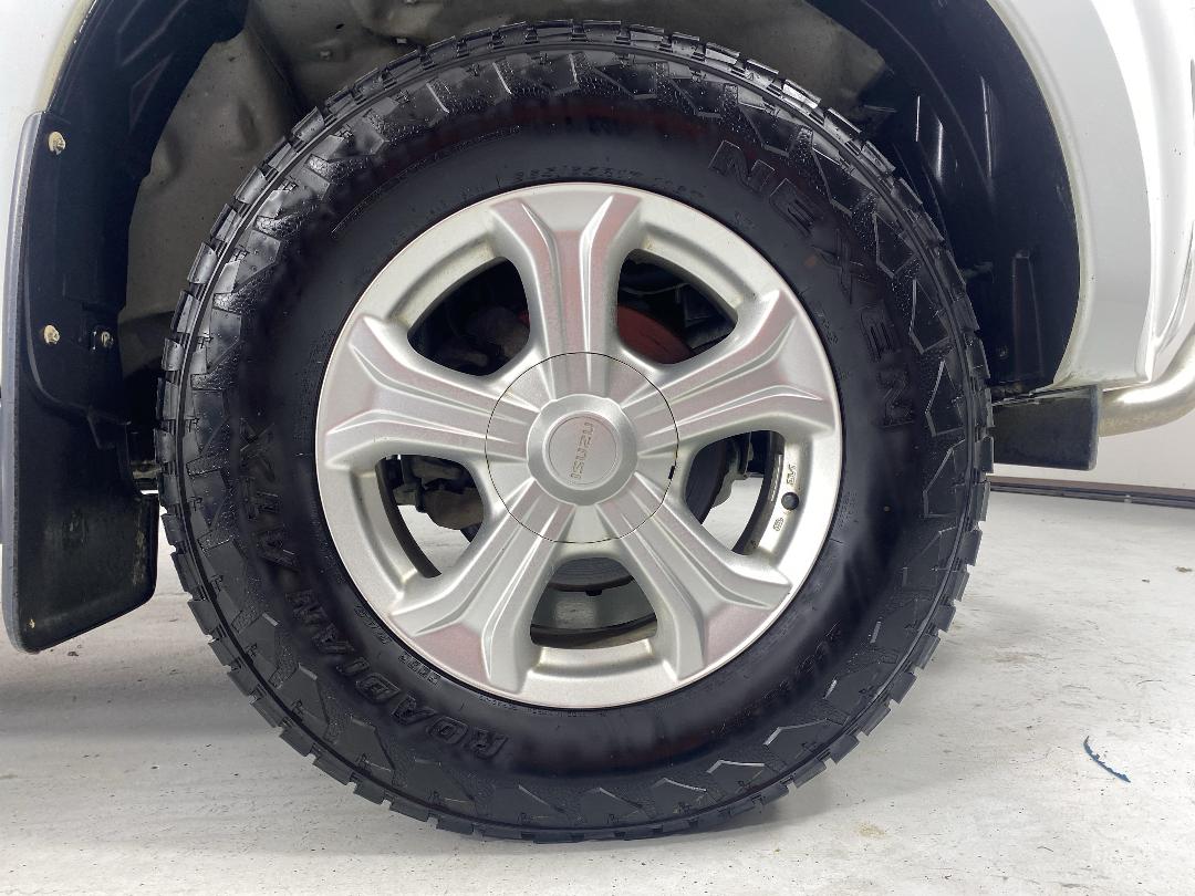 Photo '9' of Isuzu D-MAX