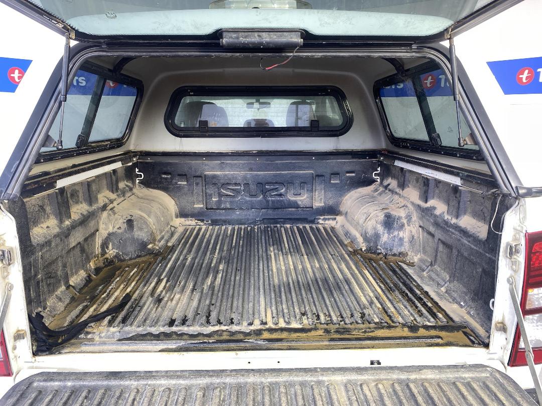 Photo '14' of Isuzu D-MAX