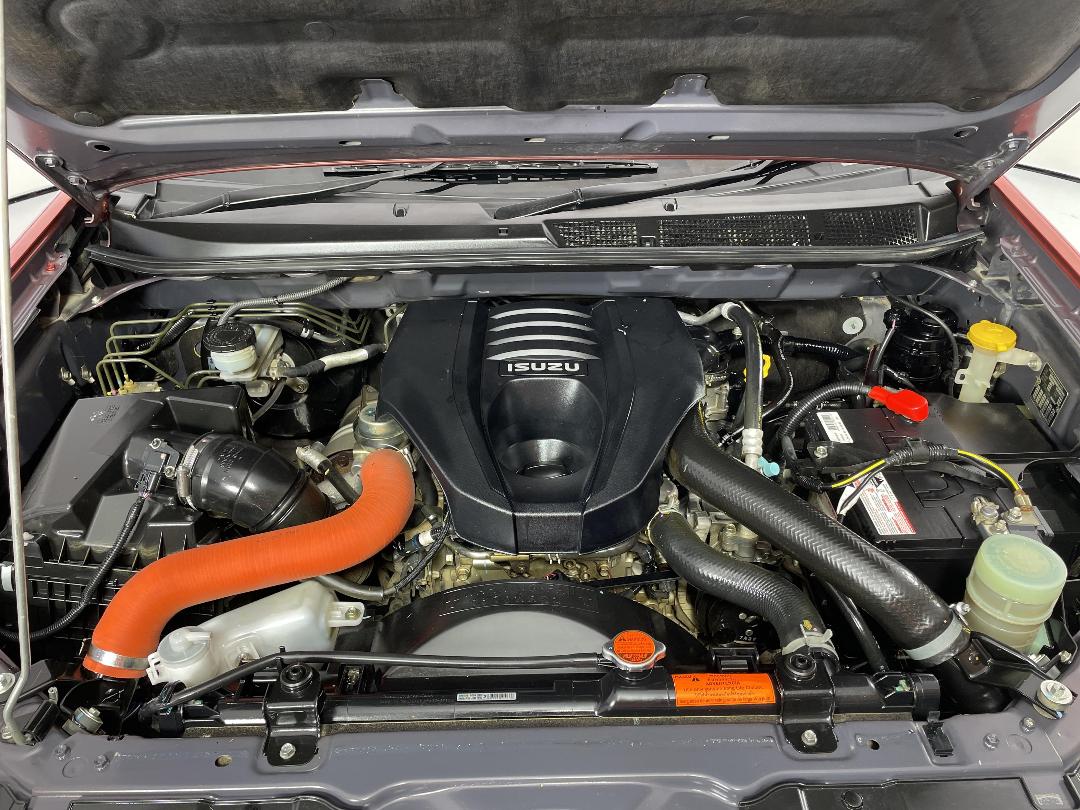 Photo '13' of Isuzu D-MAX