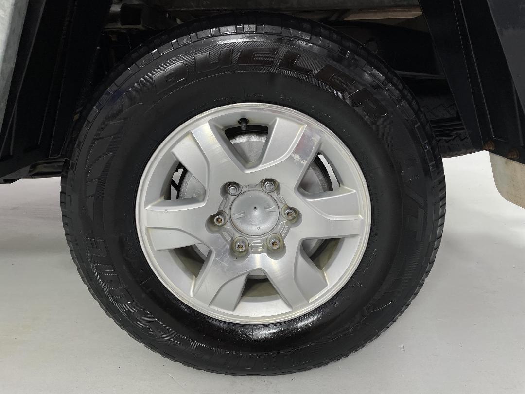 Photo '11' of Isuzu D-MAX